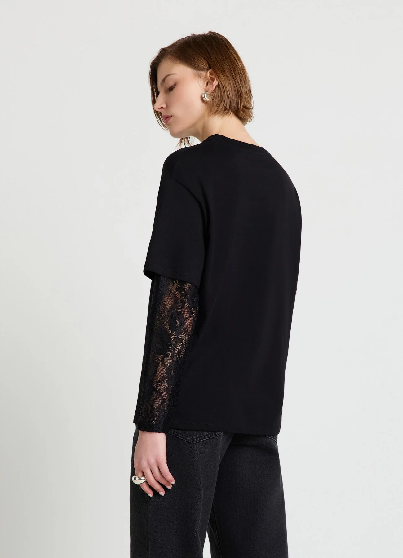 T-shirt con maniche in pizzo - Image 2