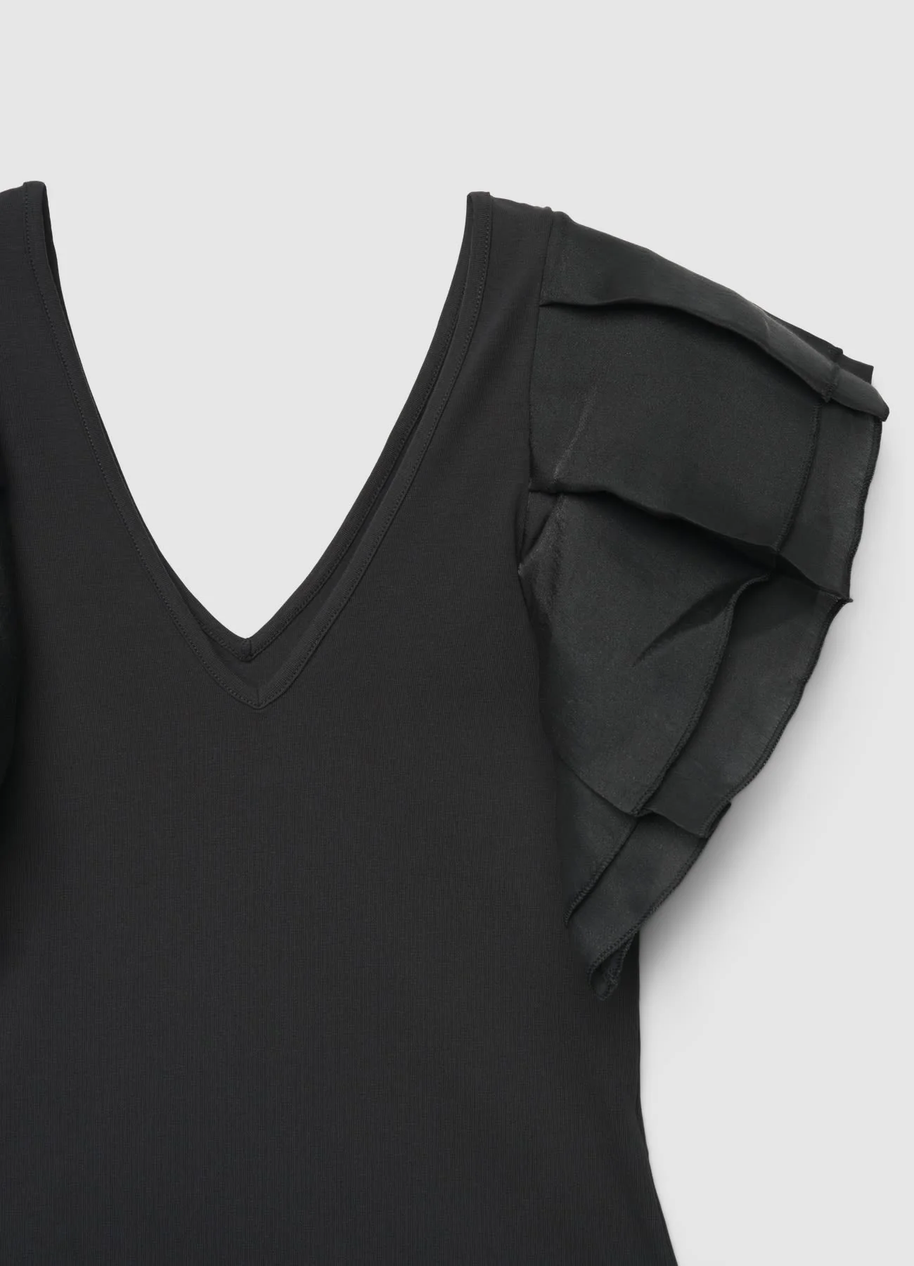 T-shirt con scollo a V e maniche a volant - Image 5