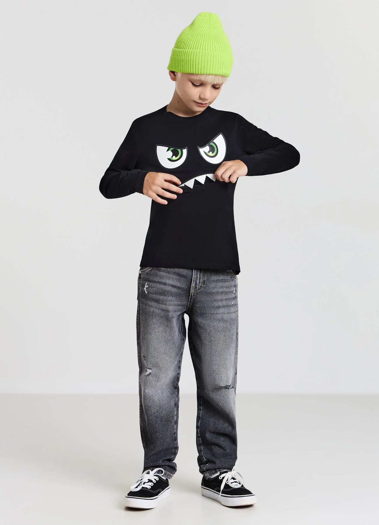 T-shirt con stampa mostro