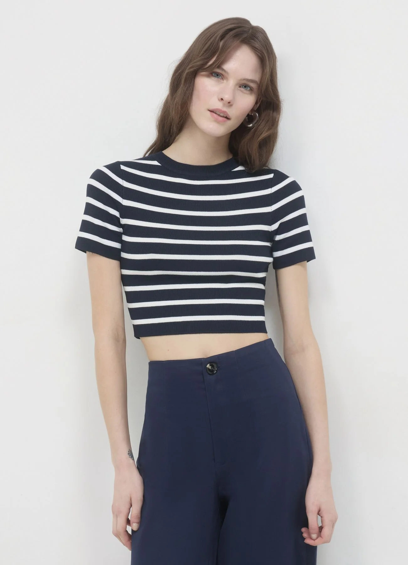 T-shirt crop a righe - Image 3