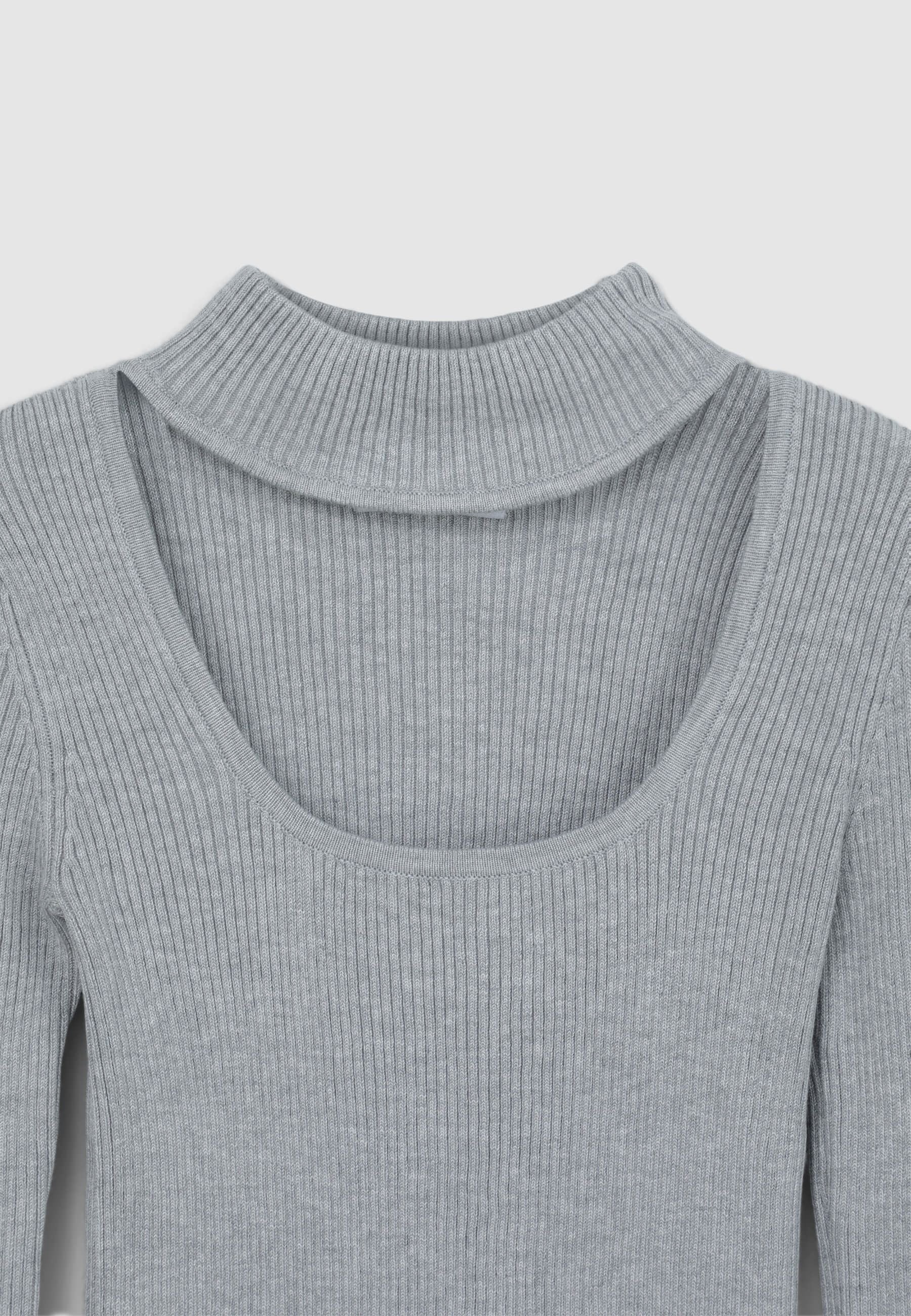 T-shirt cut out davanti - Image 7