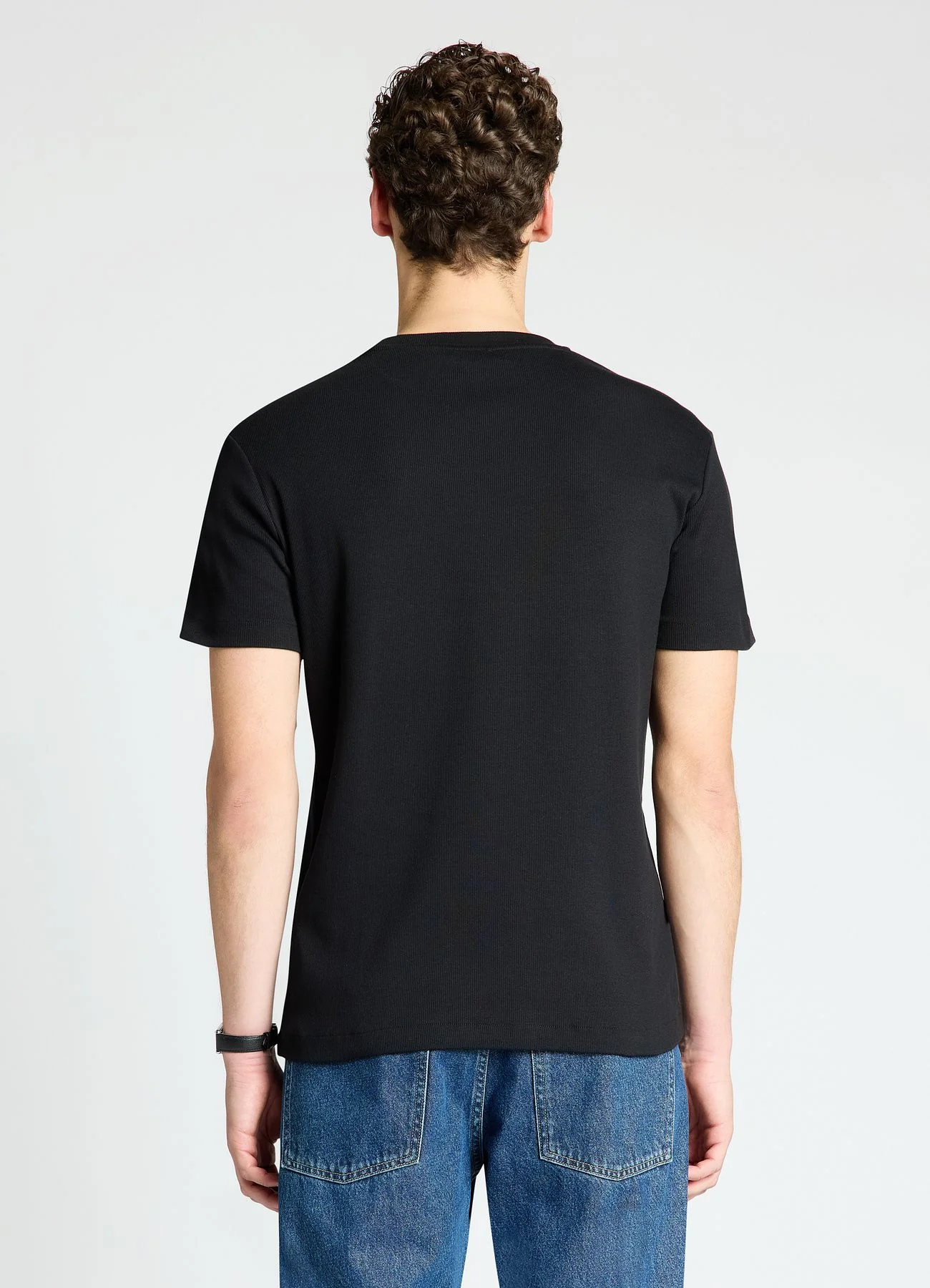 T-shirt girocollo in costina