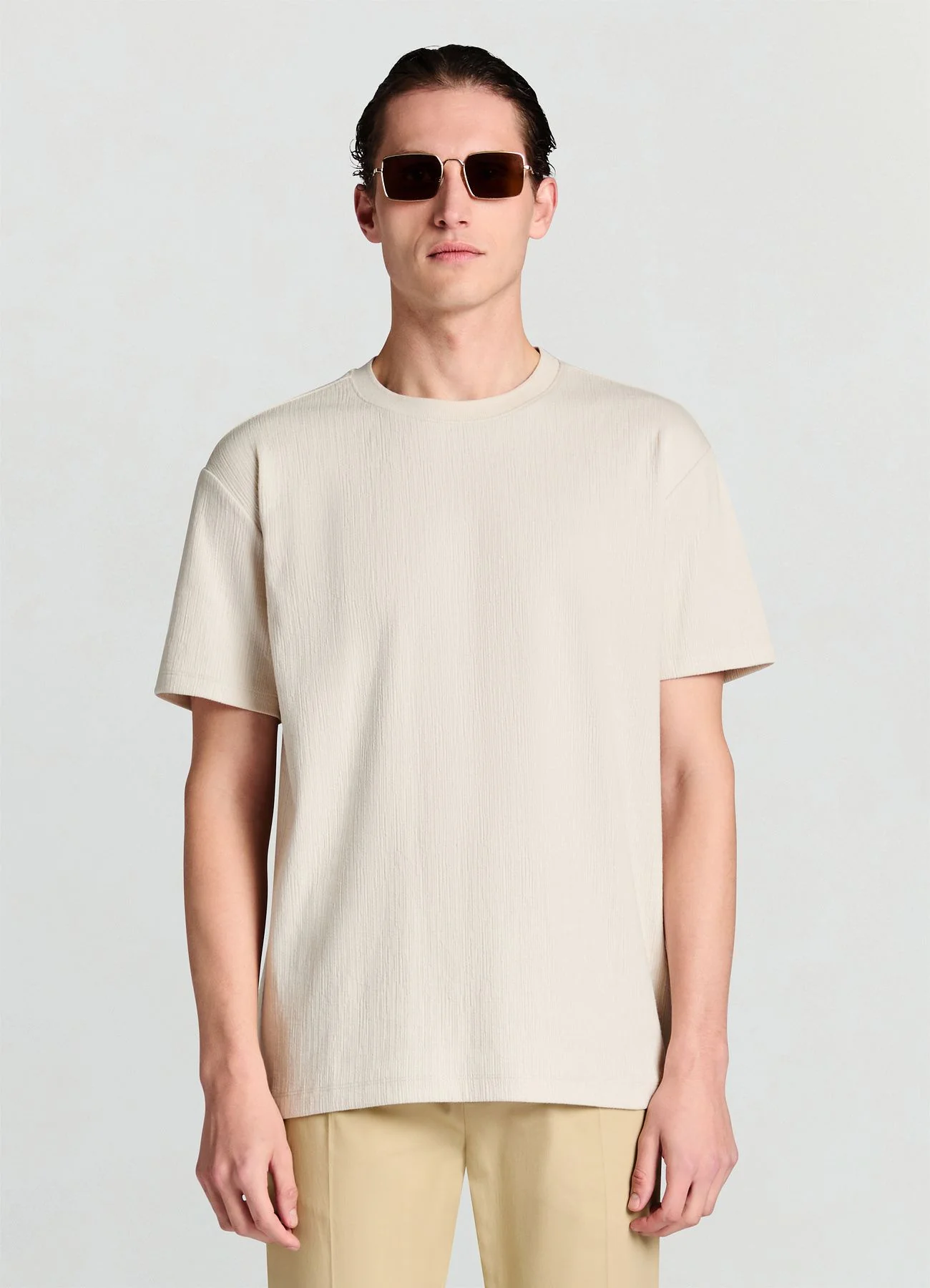 T-shirt operata a tinta unita - Image 2