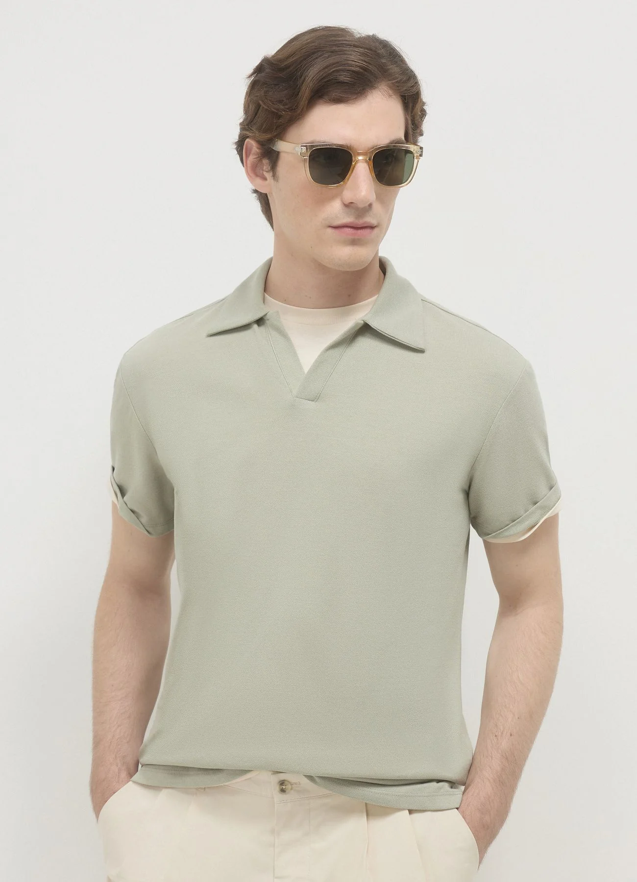 T-shirt polo