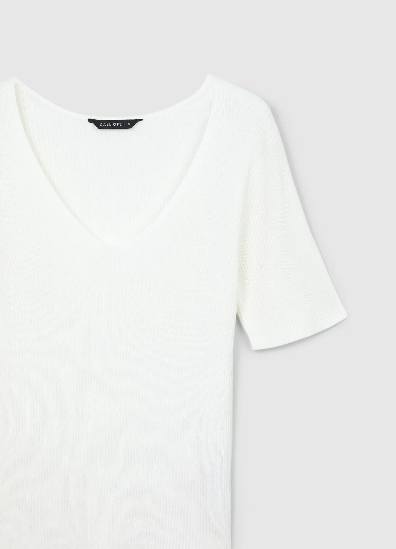 T-shirt scollo V a costine - Image 4