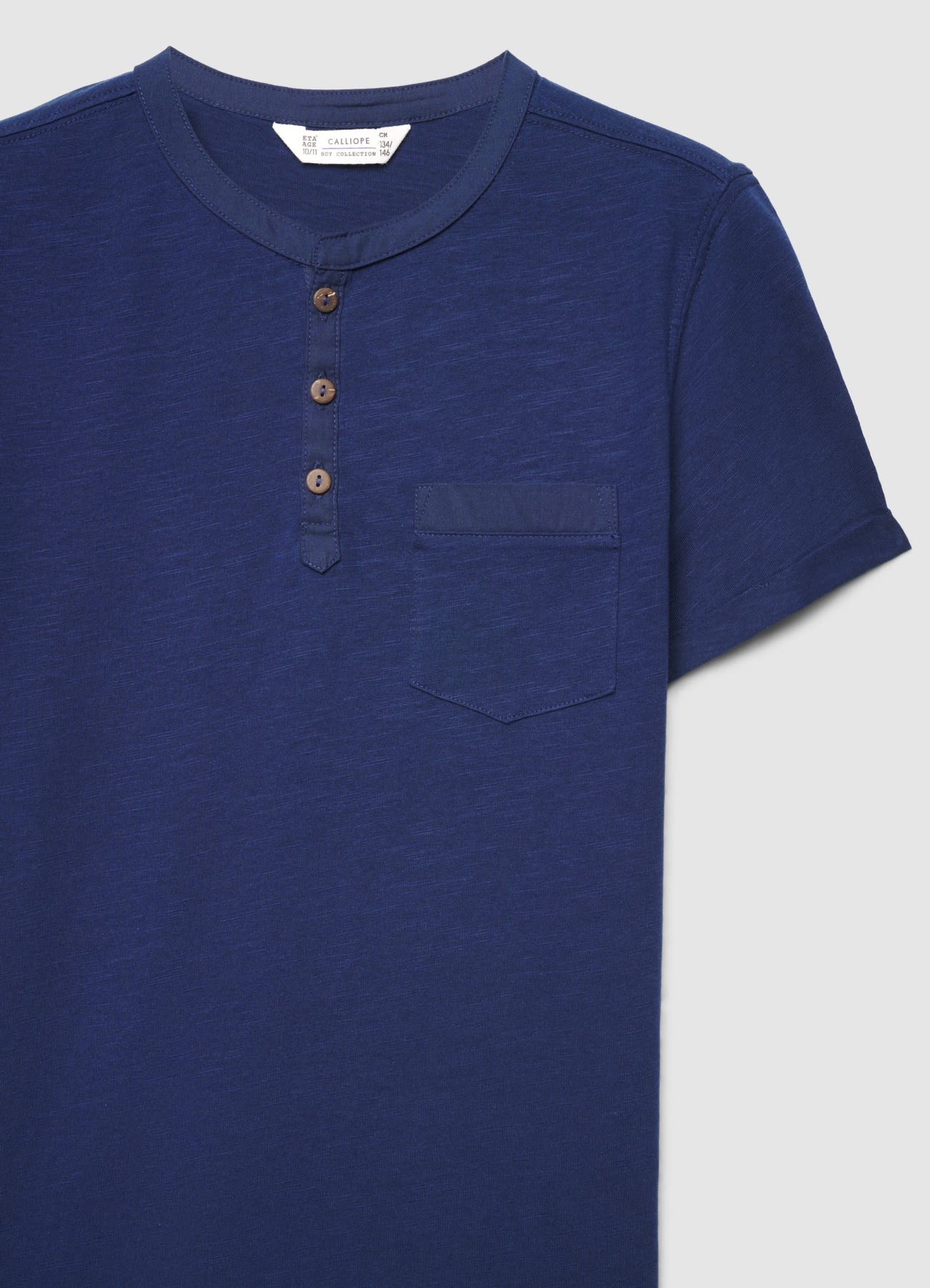 T-shirt serafino con taschino