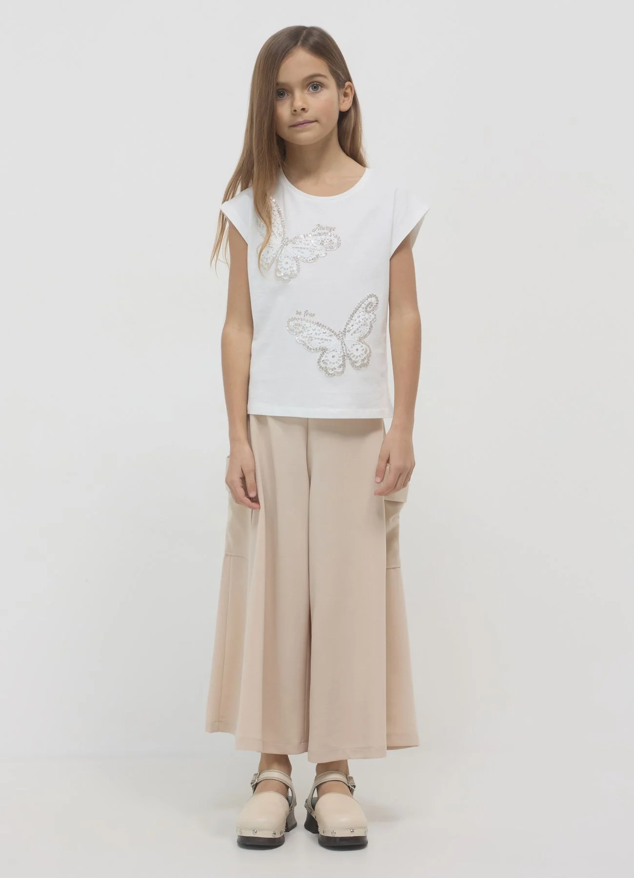 T-shirt stampa farfalla macramè e paillettes - Image 2