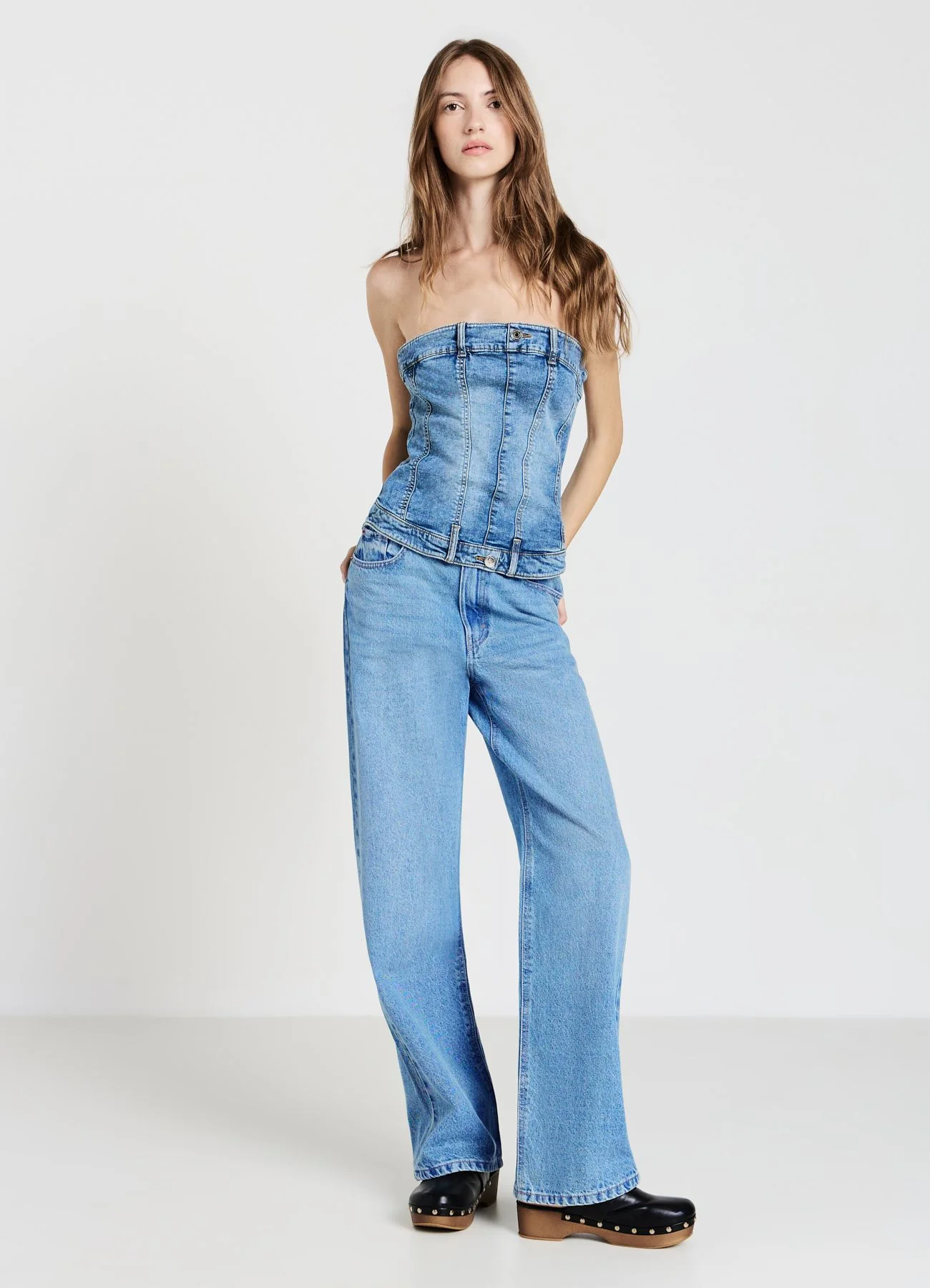 Top denim con zip - Image 3