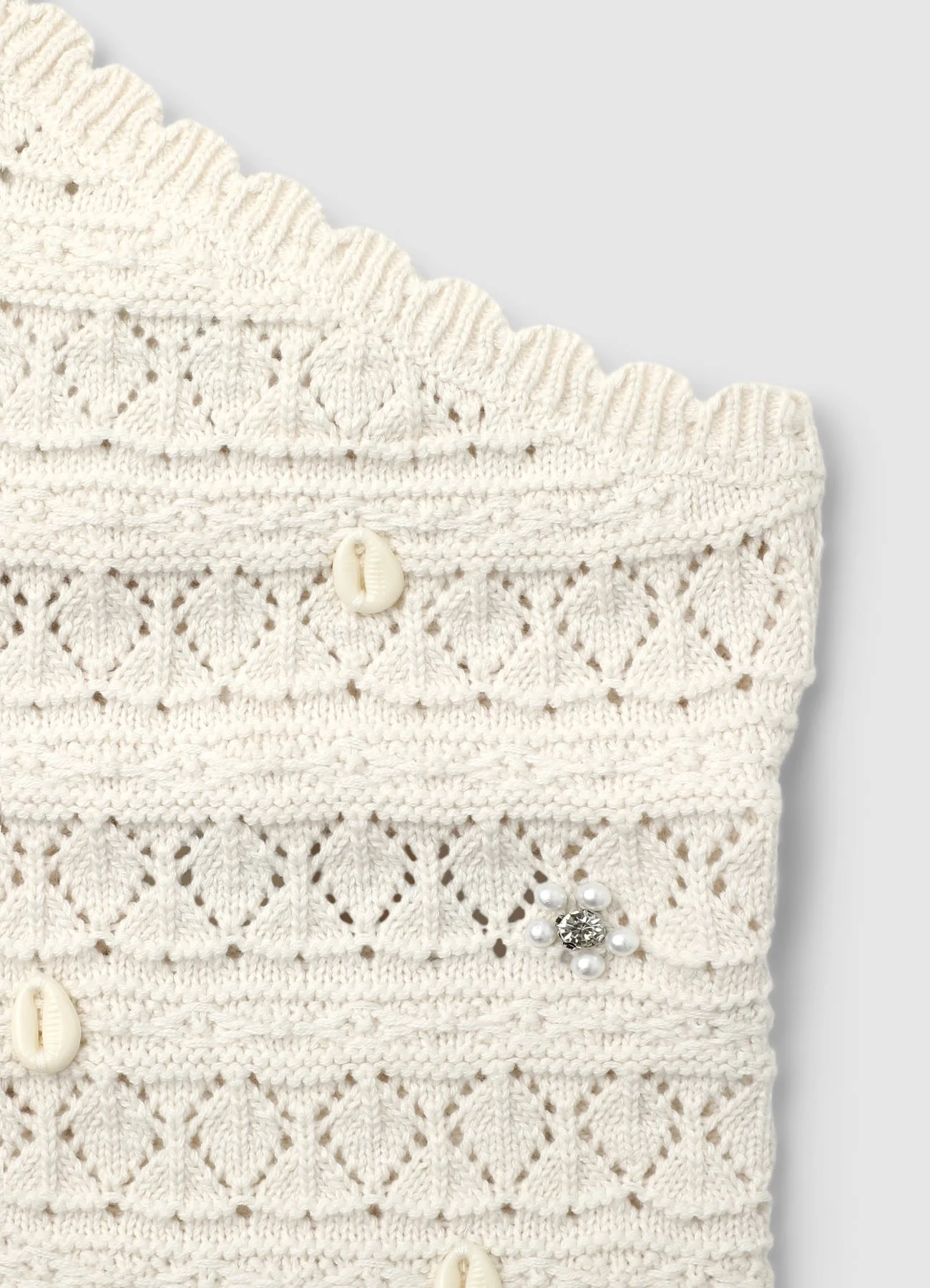 Top monospalla in crochet con conchiglie - Image 3