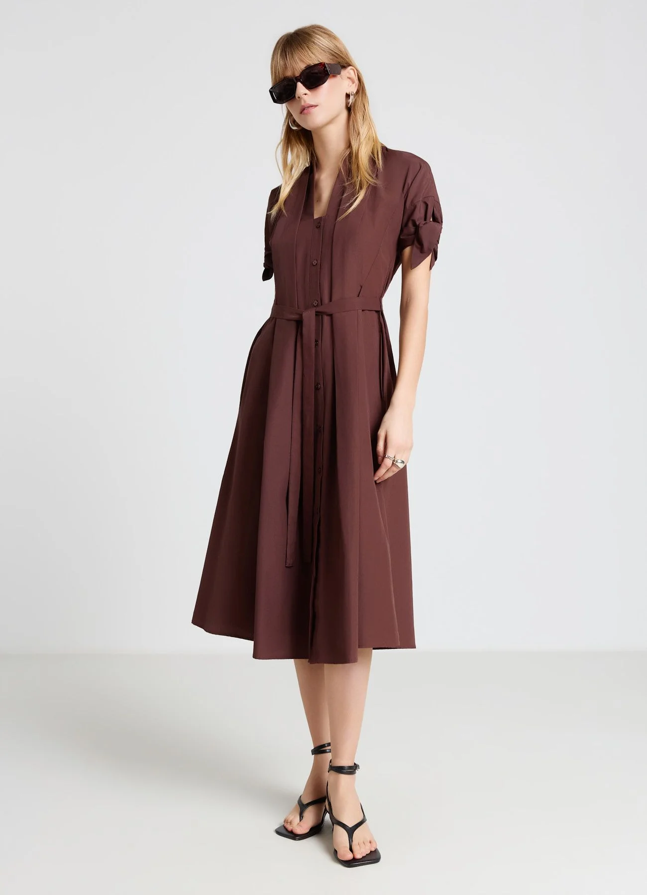 Vestito chemisier con cintura