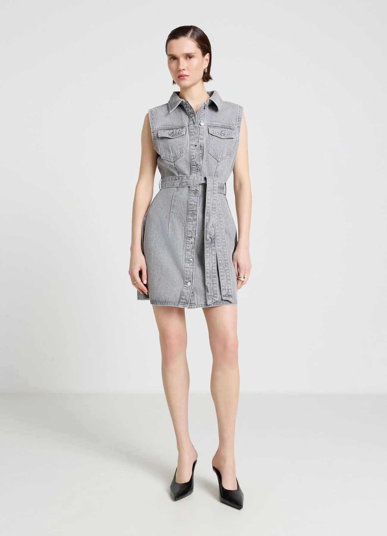 Vestito chemisier in denim con cintura