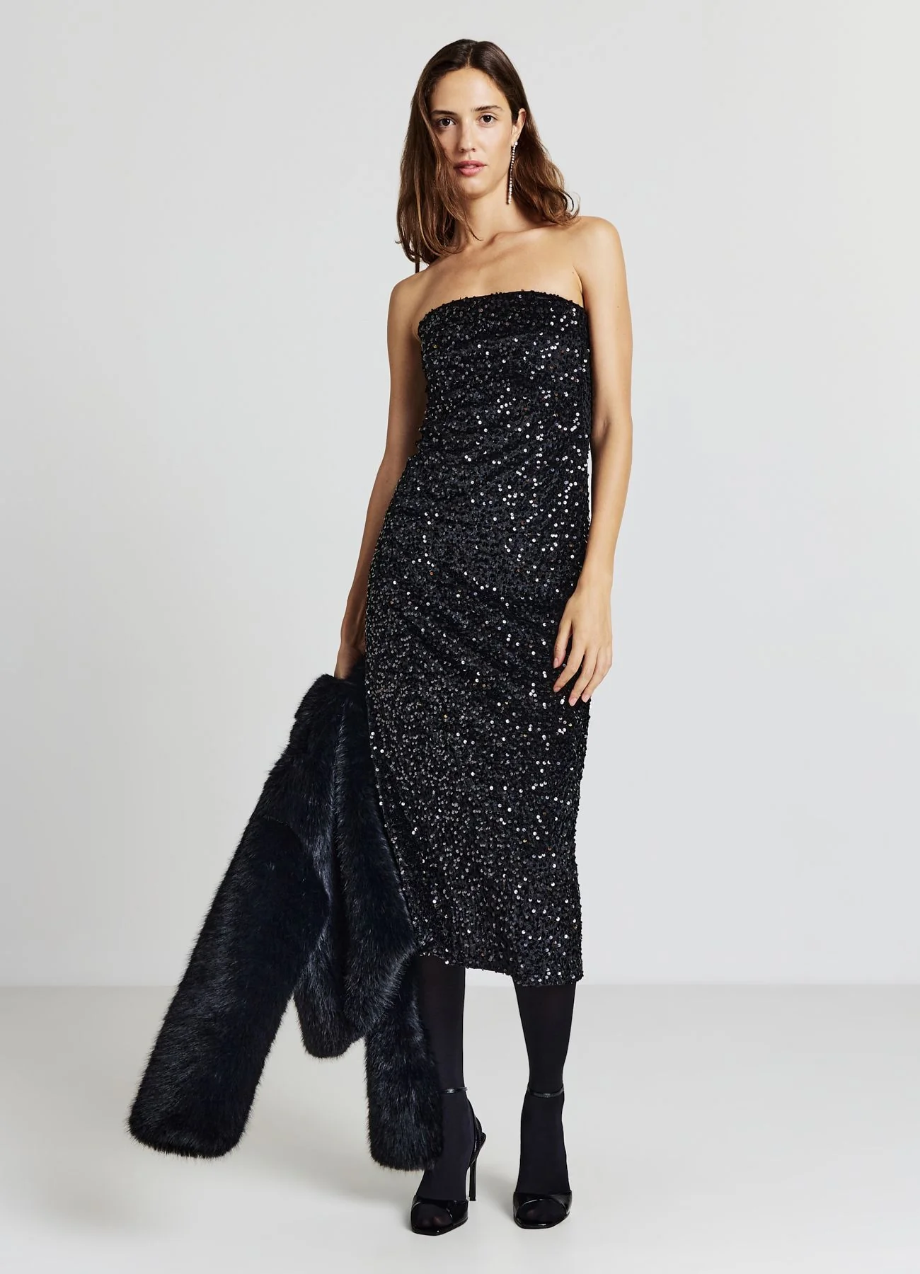 Vestito lungo con paillettes a fascia - Image 2