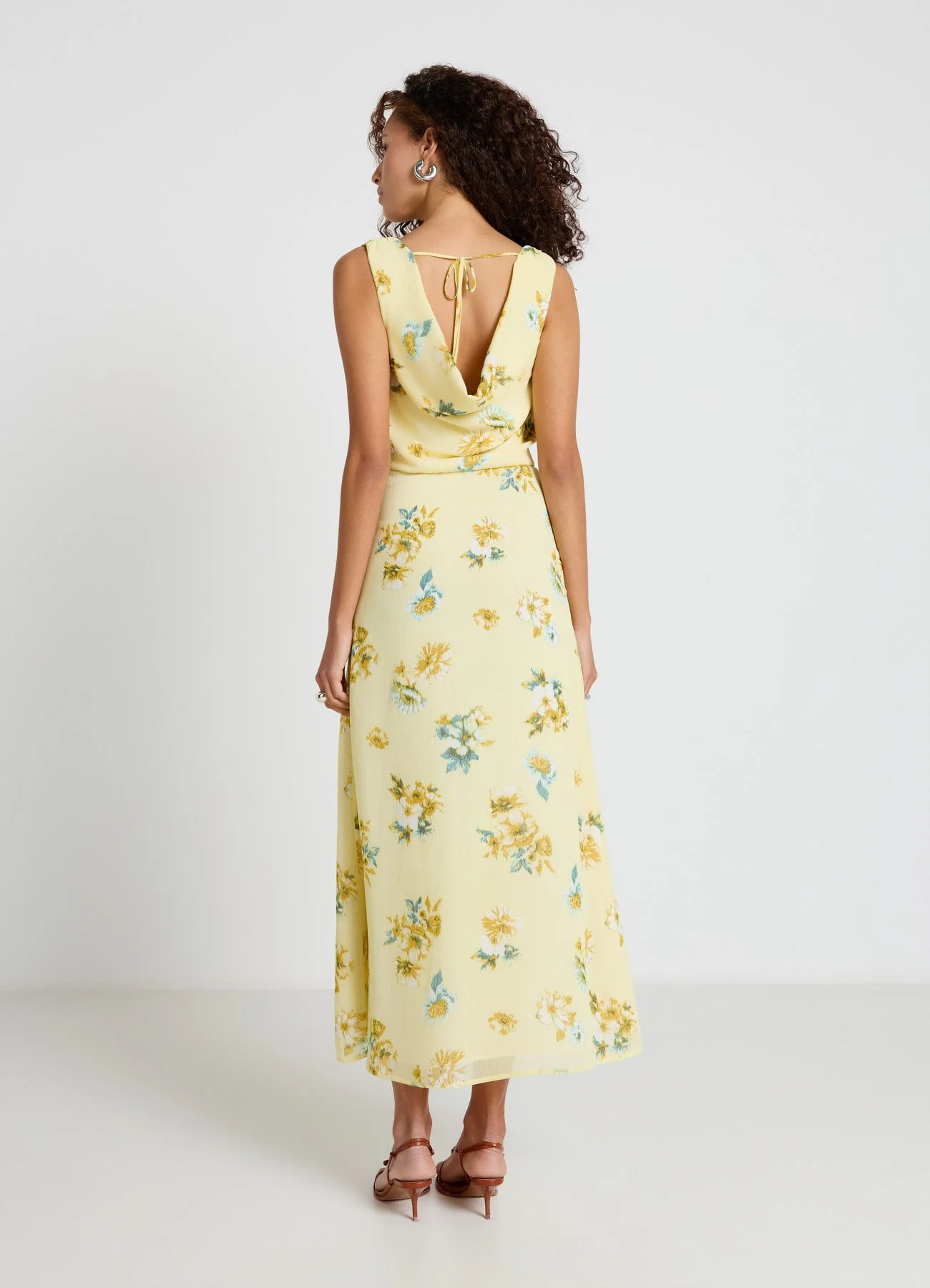 Vestito lungo con scollo sciallato e stampa fiori - Image 2