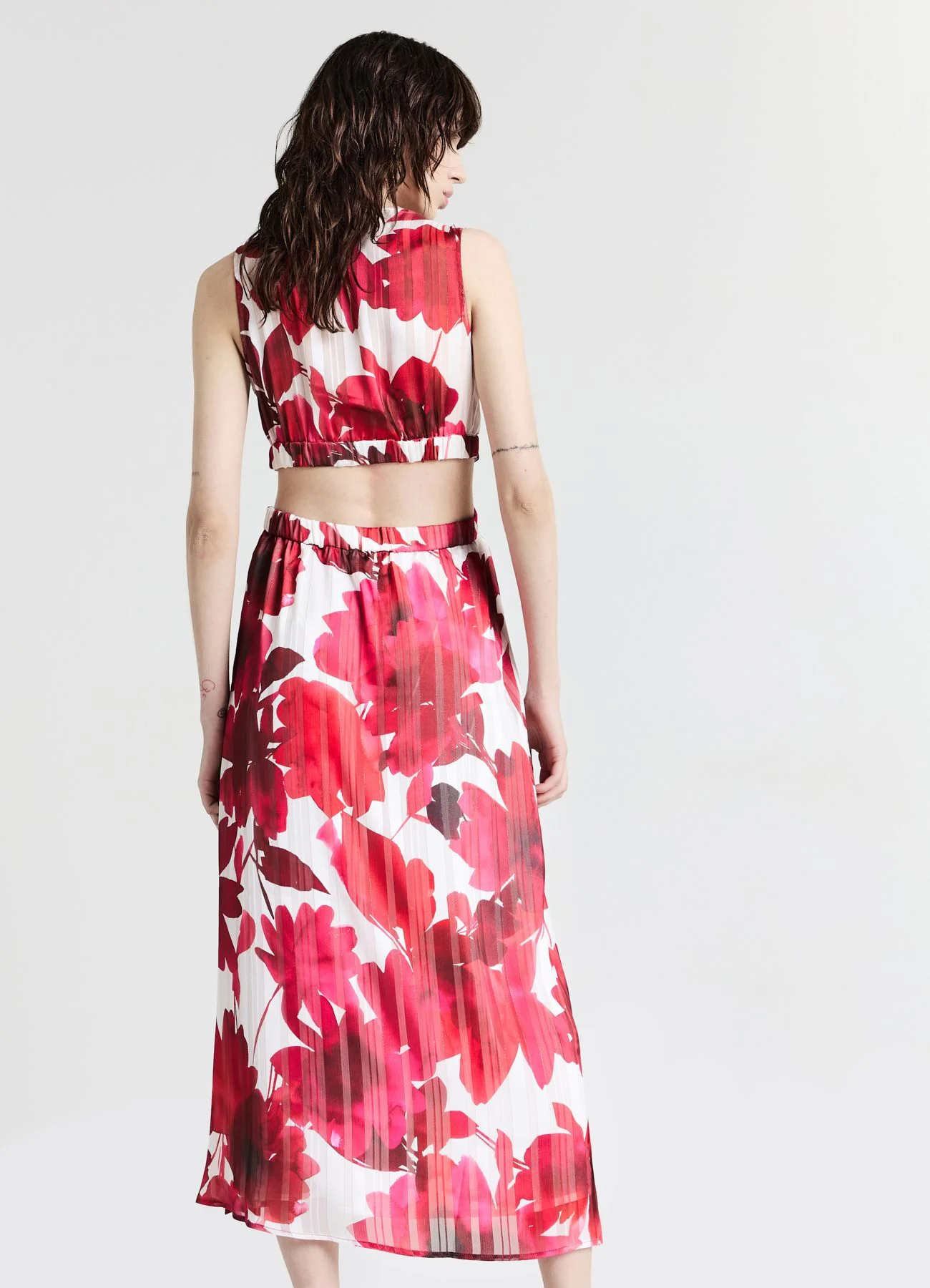 Vestito lungo cut out fiori - Image 3