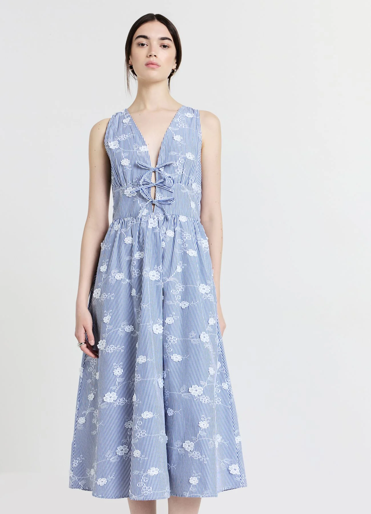 Vestito lungo righe con ricami - Image 3